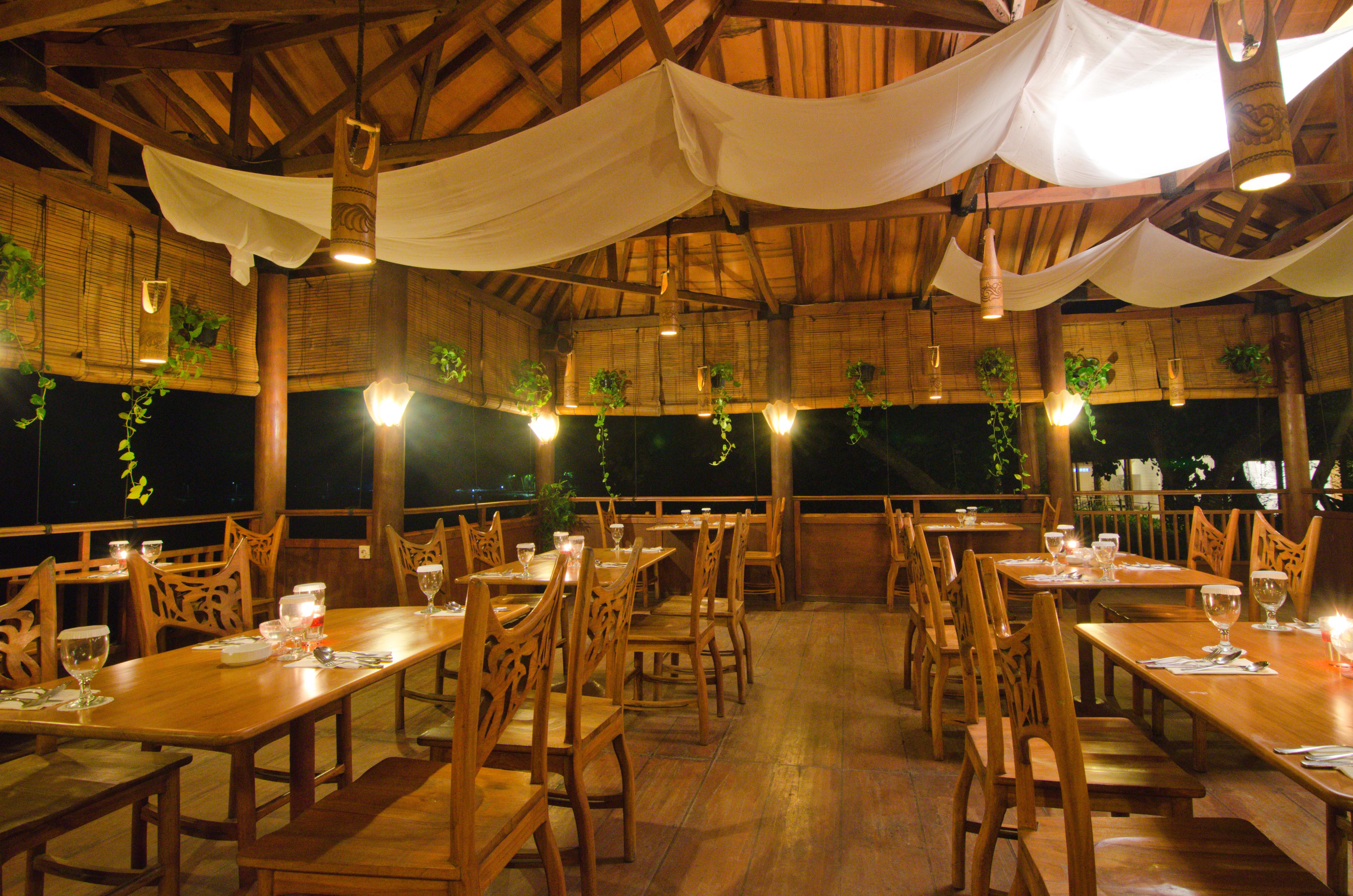 Hawaii Resort Family Suites Anyer Esterno foto