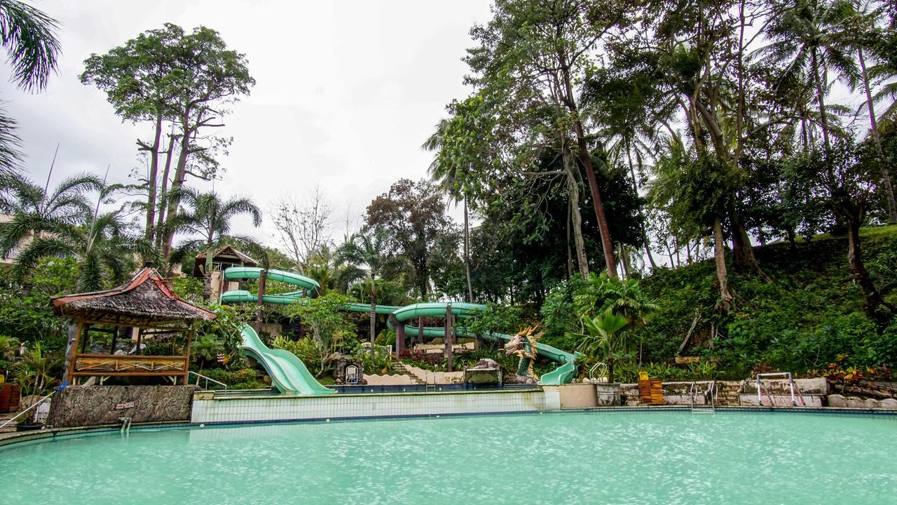 Hawaii Resort Family Suites Anyer Esterno foto
